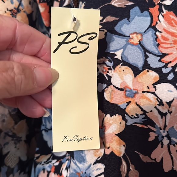 Per Seption -Large Floral -Navy w/Peach, Tan, & Blue Flowers - Long Bell Sleeves - Picture 8 of 8